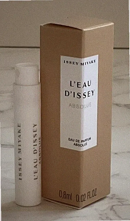 Issey Miyake L’eau D’issey Absolue .02oz/.8ml Perfume Spray Sample Vial