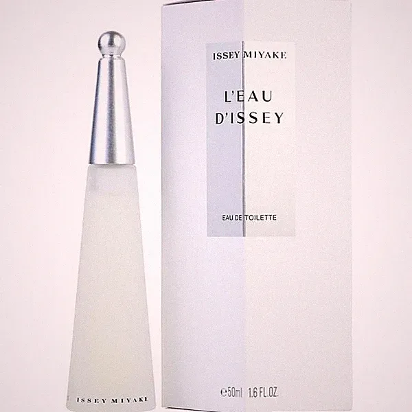 Issey Miyake L'Eau d'Issey Eau de Toilette 50ml – Fresh Aquatic Floral Fragrance