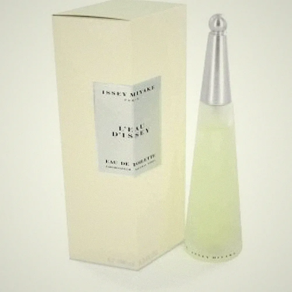 L'EAU D'ISSEY Issey Miyake Eau De Toilette Spray 3.3 oz New in Box