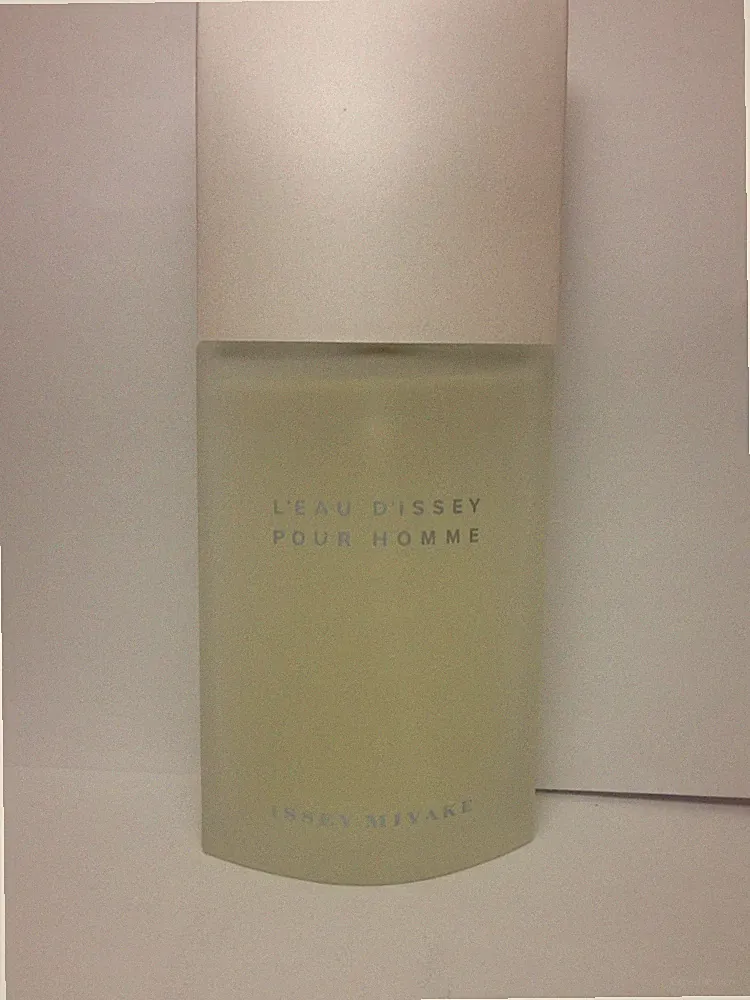 L'eau D'issey Issey Miyake Perfume 4.2 oz / 125 ml EDT Spray For Men New No Box