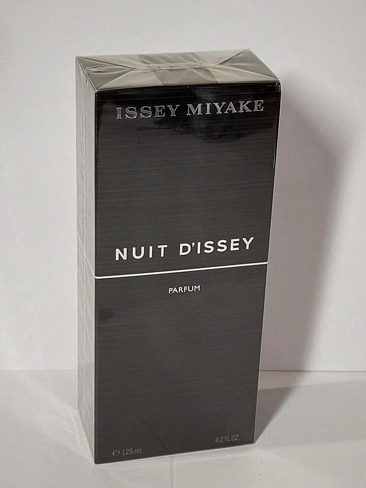 Nuit D'issey by Issey Miyake Eau De Parfum Spray 4.2 oz for Men
